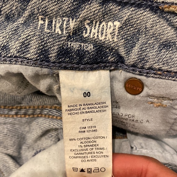 ✨BOGO FREE✨ Garage Flirty Short - Picture 5 of 5